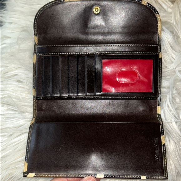 Dooney & Bourke Brown and Tan Giraffe Print Hobo Bag  With Matching Wallet - Picture 14 of 16